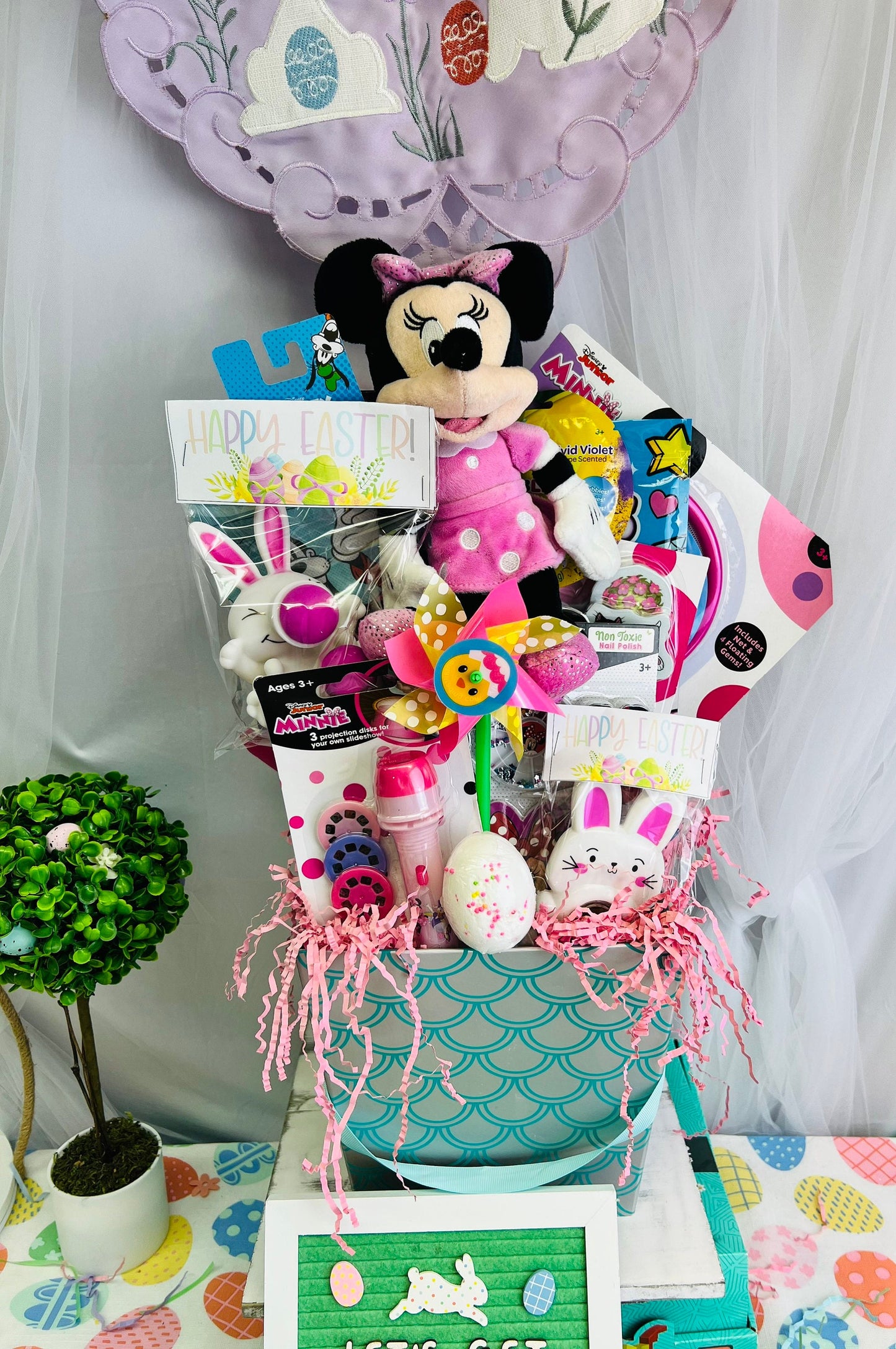 15 piece minnie mouse prefilled gift basket birthday gift christmas gift kids gift gift basket girls easter basket DELUXE Easter PRINCESS