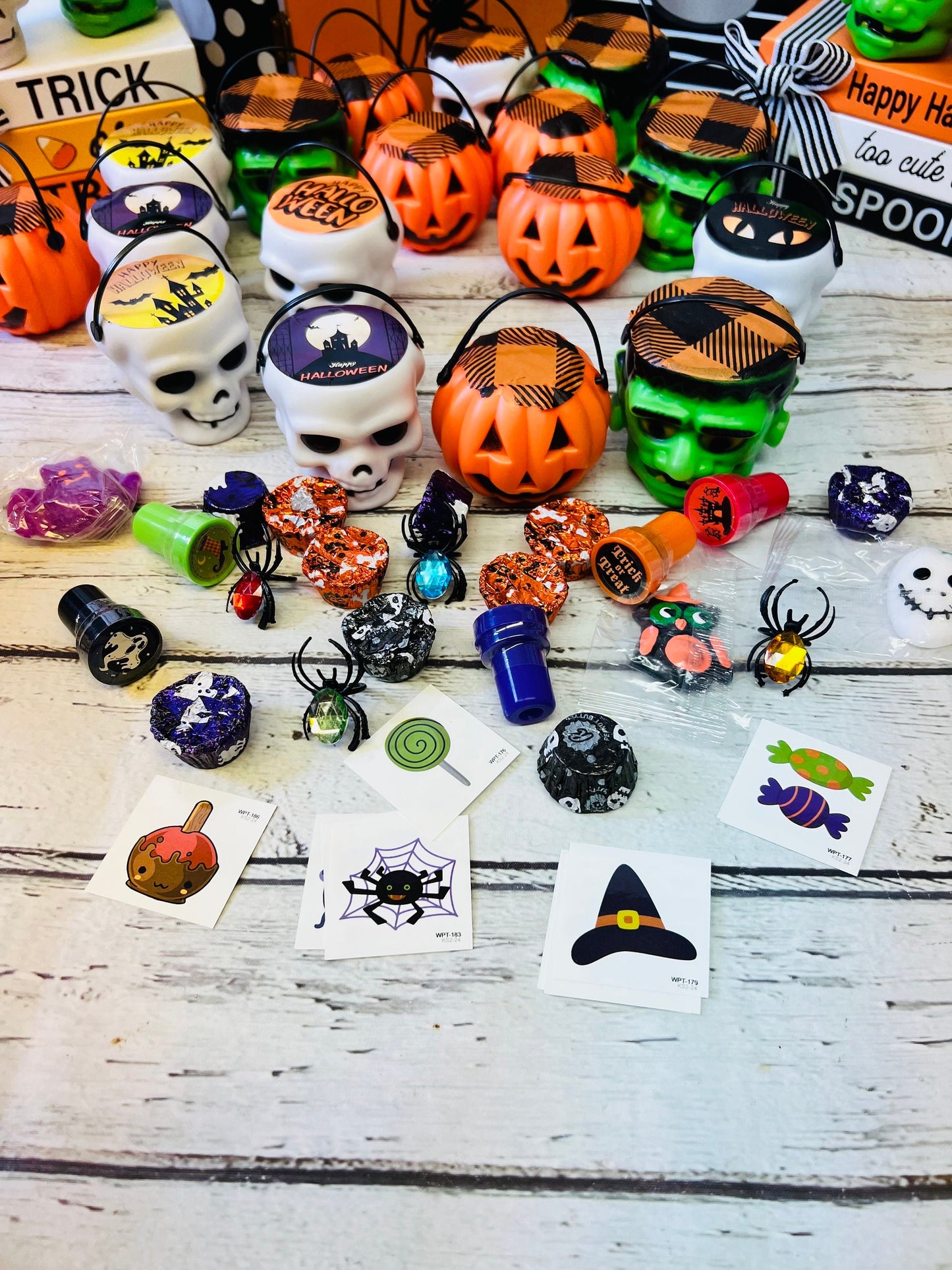 Halloween Handout- Trick or Treat- Halloween candy- Halloween Toys- Halloween party favors- Halloween give out Classroom Halloween