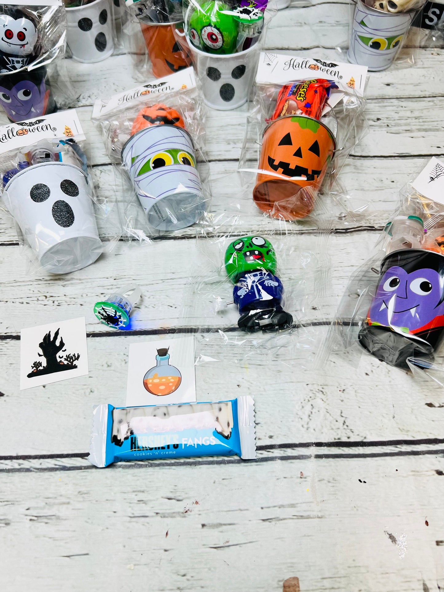 Halloween hand out trick or treat handouts kids halloween treats halloween bucket boo bag monster bucket Kids mini bucket Halloween Party