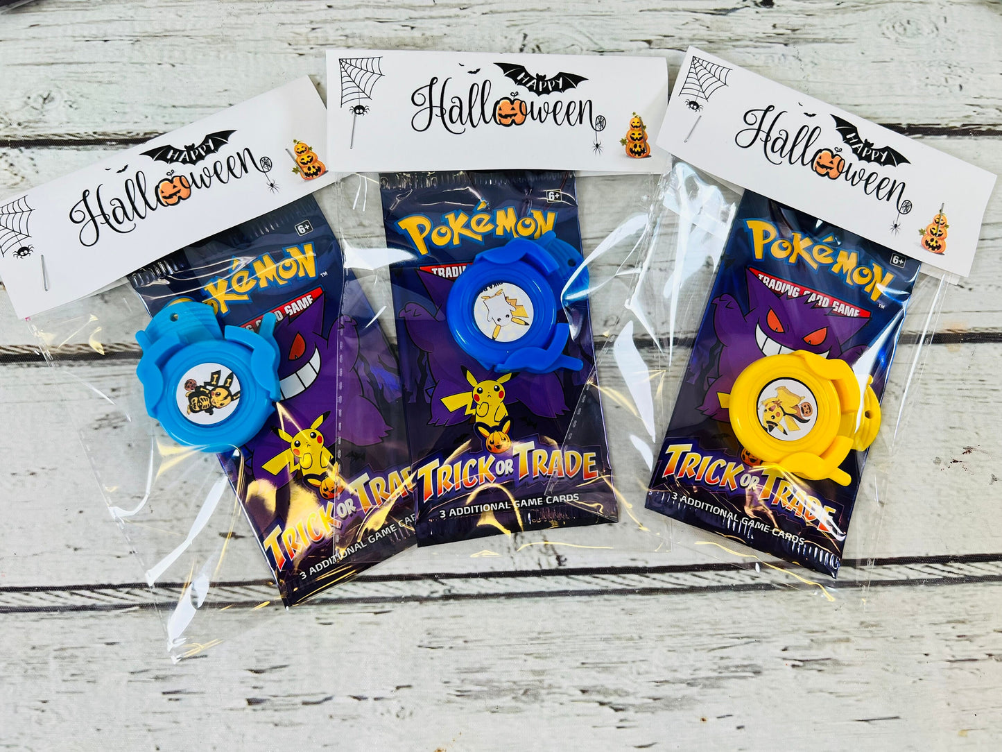 Ready to ship*Halloween handouts- trick or treat- Pokemon- pikachu Halloween cards- Halloween toys- boo bag filler Pokémon party handout