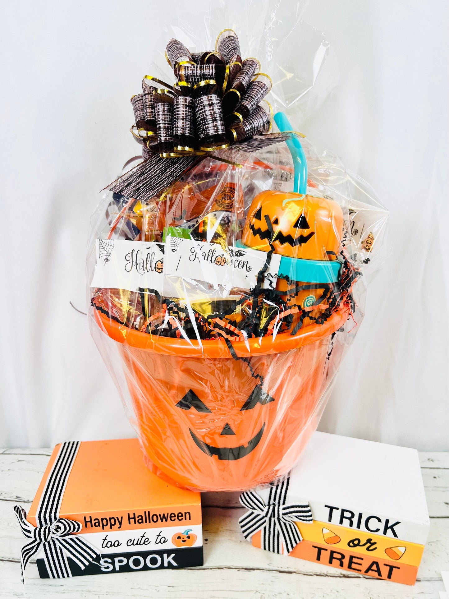 Ready to ship*Kids halloween trick or treat bucket with toys candy halloween gift basket kids craft kids halloween handout boo bag