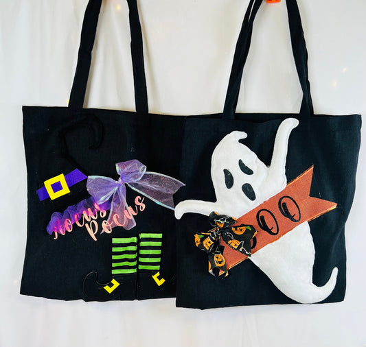 Ready to ship*Personalized trick or treat Halloween bag kids Halloween bag Halloween sack trick or treat bag boo bag Classroom Halloween