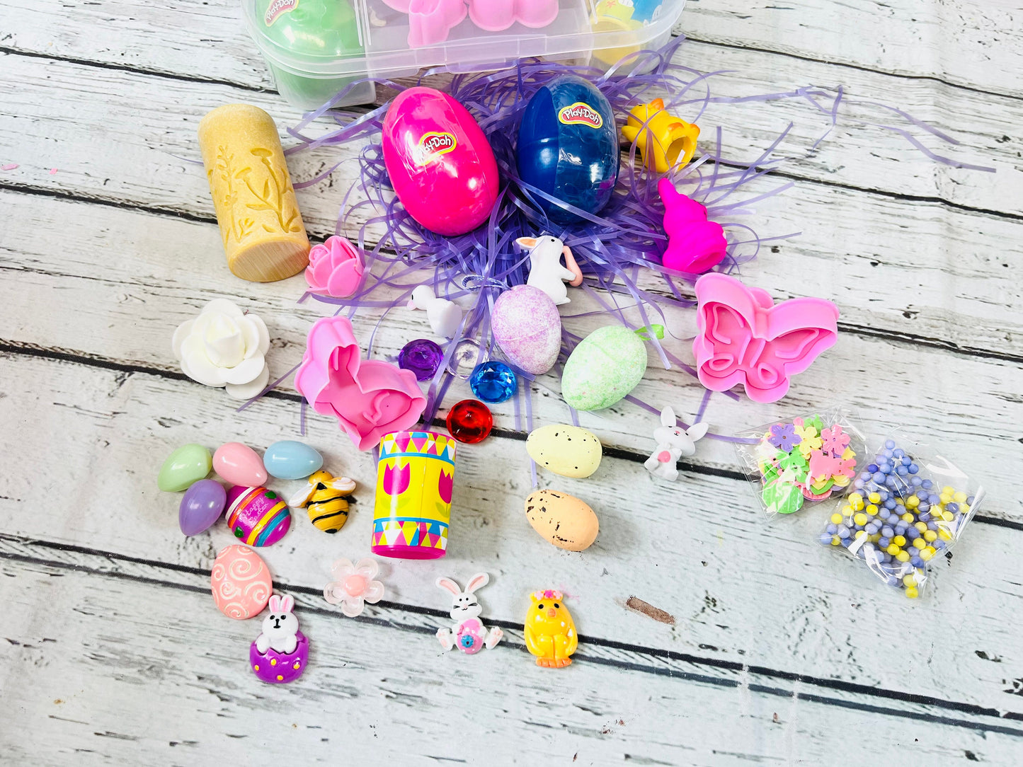 Easter themed play dough busy box for kids Easter basket filler Easter fun Easter activity Easter sensory dough Easter craft