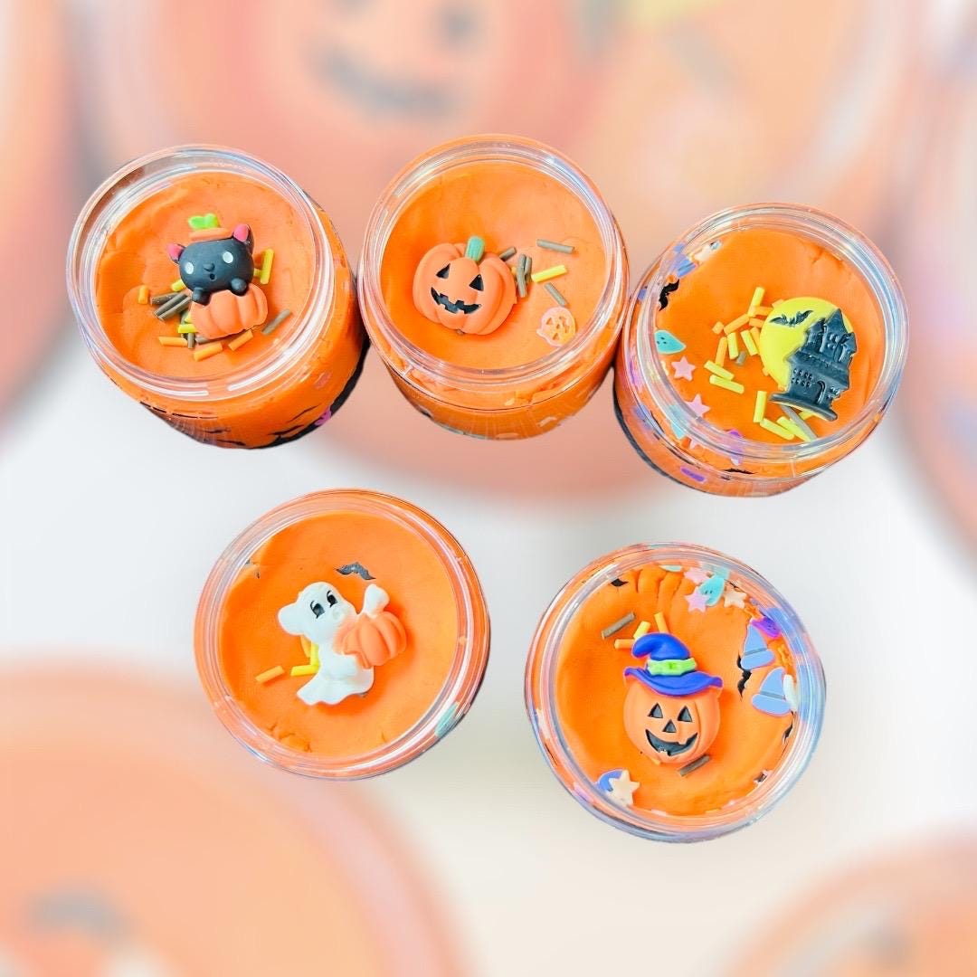 Halloween play dough  favor Halloween Hand Out Trick Or Treat Halloween Classroom Favor Halloween Party Favor Kids Halloween Boo Bag Filler